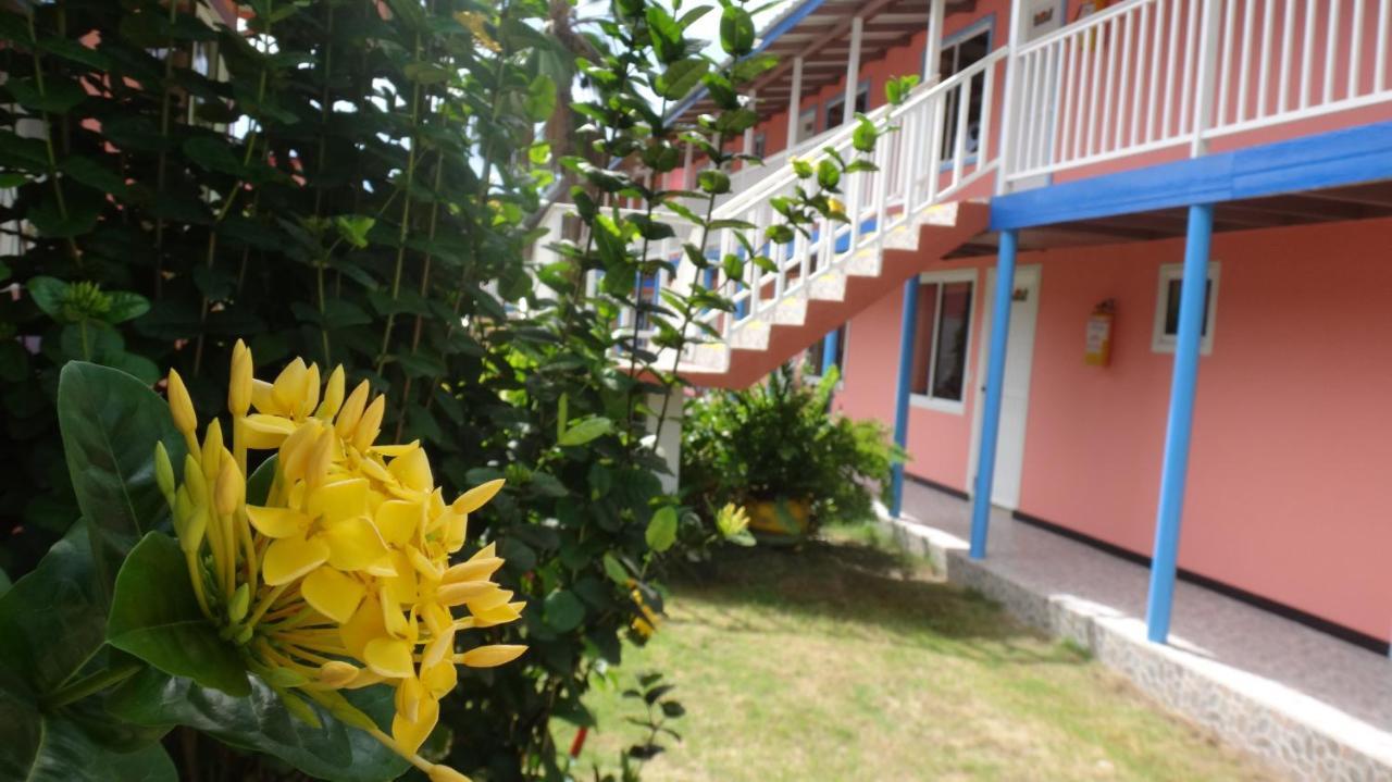 Hotel Posada Del Mar Fresh Water Bay Экстерьер фото